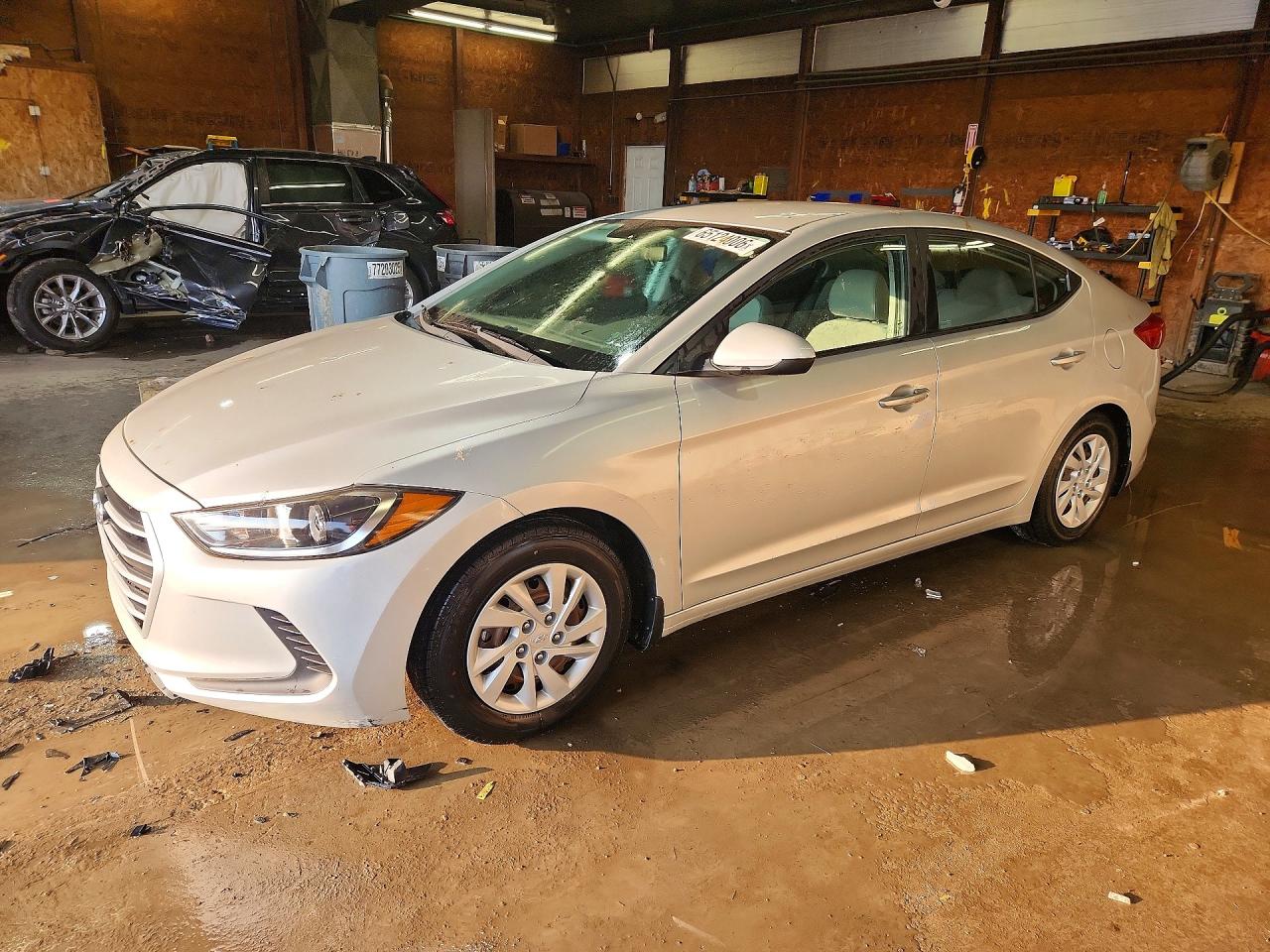 2017 HYUNDAI ELANTRA SE | 5NPD74LF5HH142427 | UPCARS