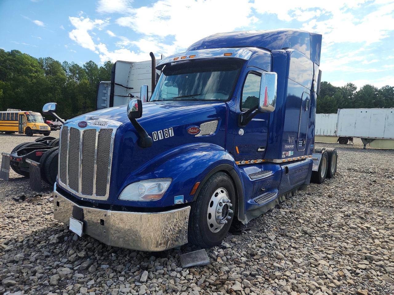 2019 PETERBILT ALL OTHER SEMI TRUCK | 1XPBDP9X0KD601649 | UPCARS