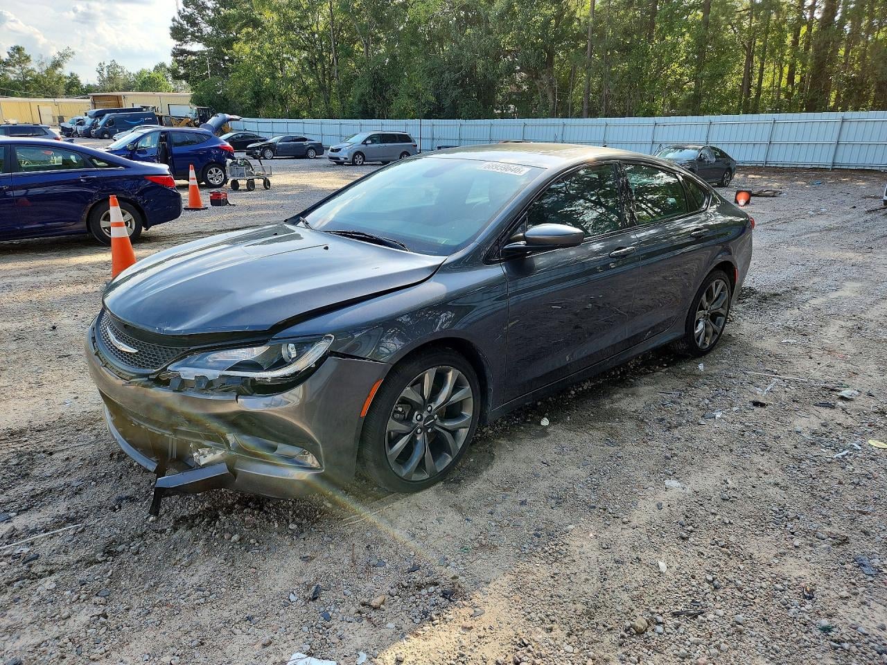 2016 CHRYSLER 200 S | 1C3CCCBB1GN161611 | UPCARS