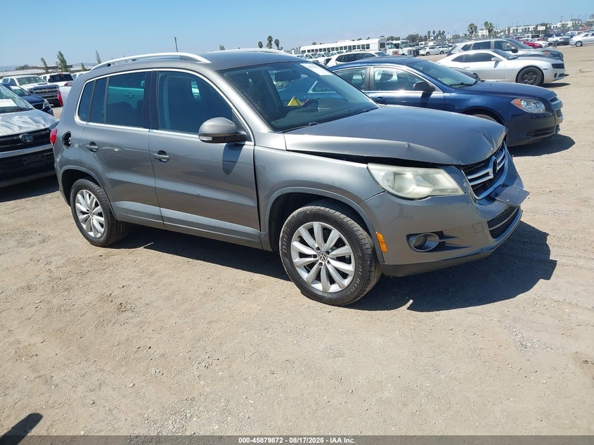 2011 VOLKSWAGEN TIGUAN SE | WVGAV7AX5BW546024 | UPCARS
