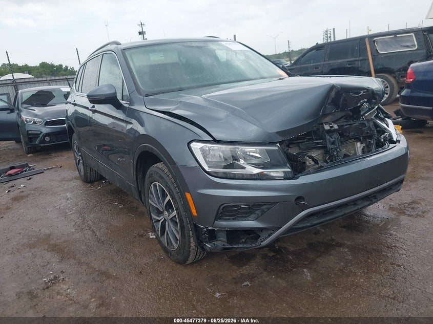 2019 VOLKSWAGEN TIGUAN 2.0T SE/2.0T SEL/2.0T SEL R-LINE/2.0T SEL R-LINE BLACK | 3VV3B7AX3KM078768 | UPCARS