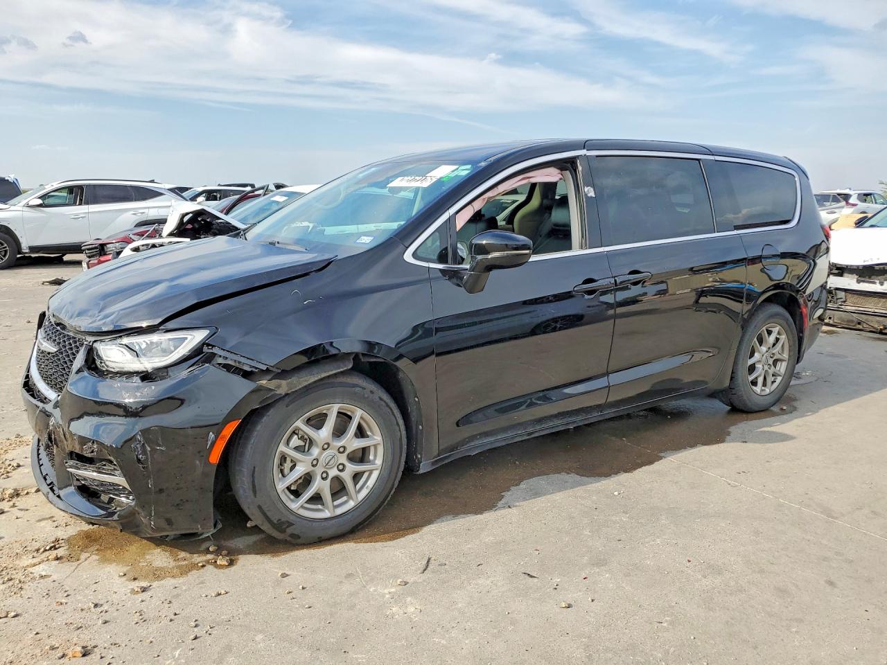 2024 CHRYSLER PACIFICA TOURING L | 2C4RC1BGXRR128344 | UPCARS