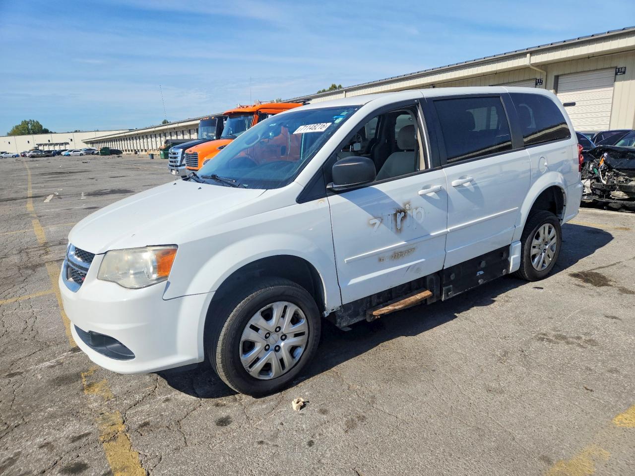 2017 DODGE CARAVAN SE | 2C4RDGBG3HR854996 | UPCARS