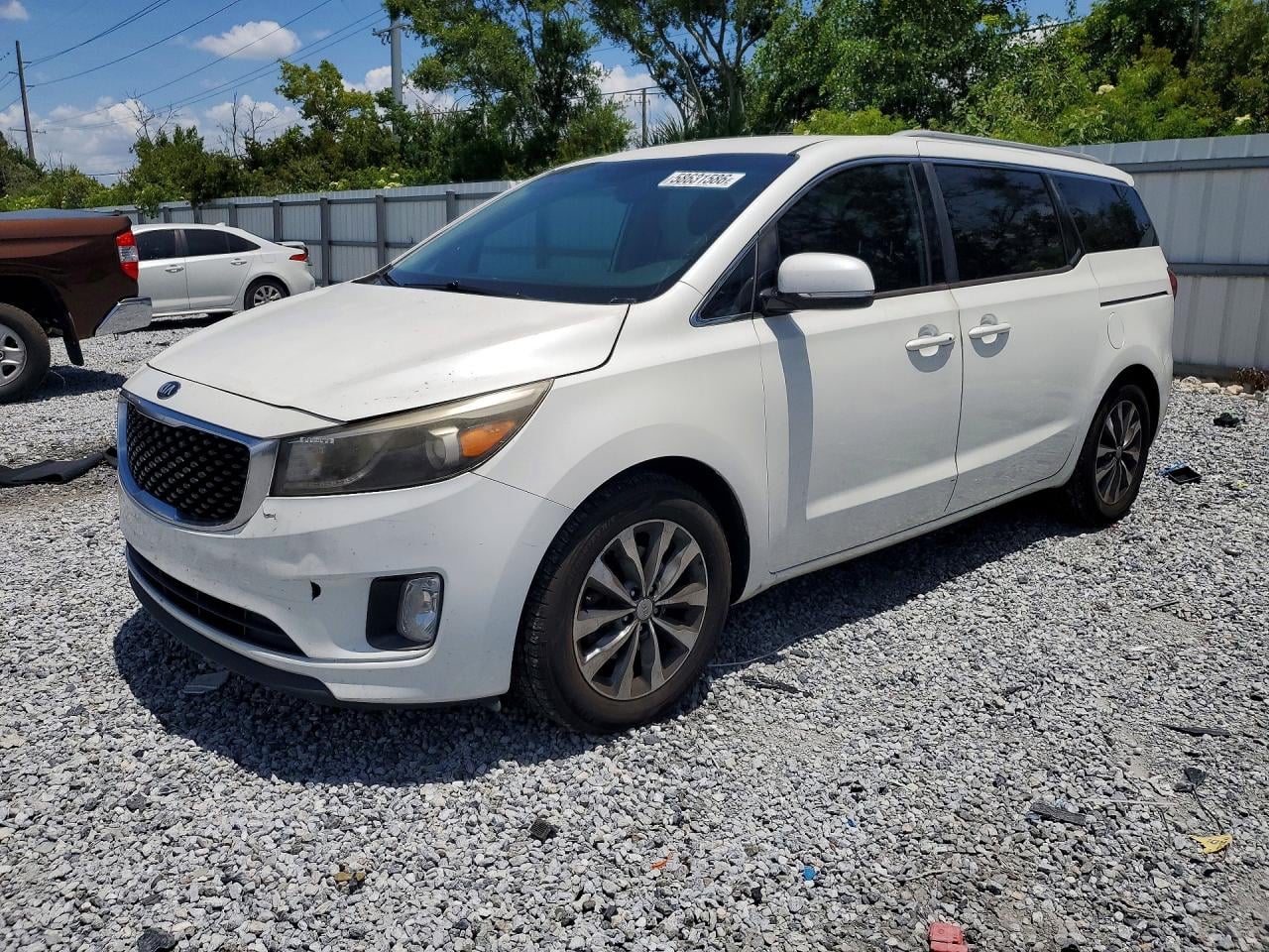 2016 KIA SEDONA | KNDMC5C13G6147057 | UPCARS
