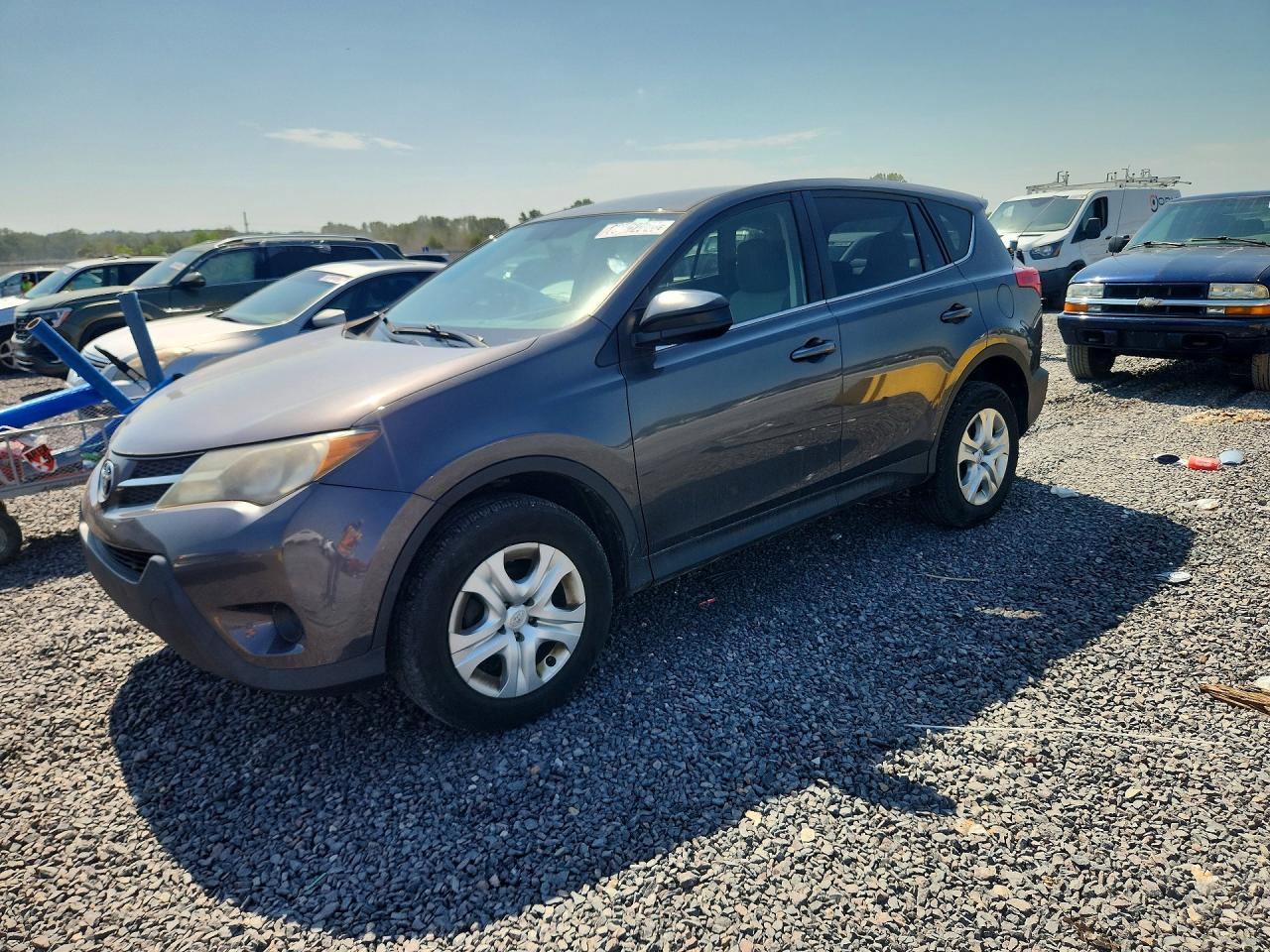 2015 TOYOTA RAV4 LE | JTMBFREV6FJ046984 | UPCARS