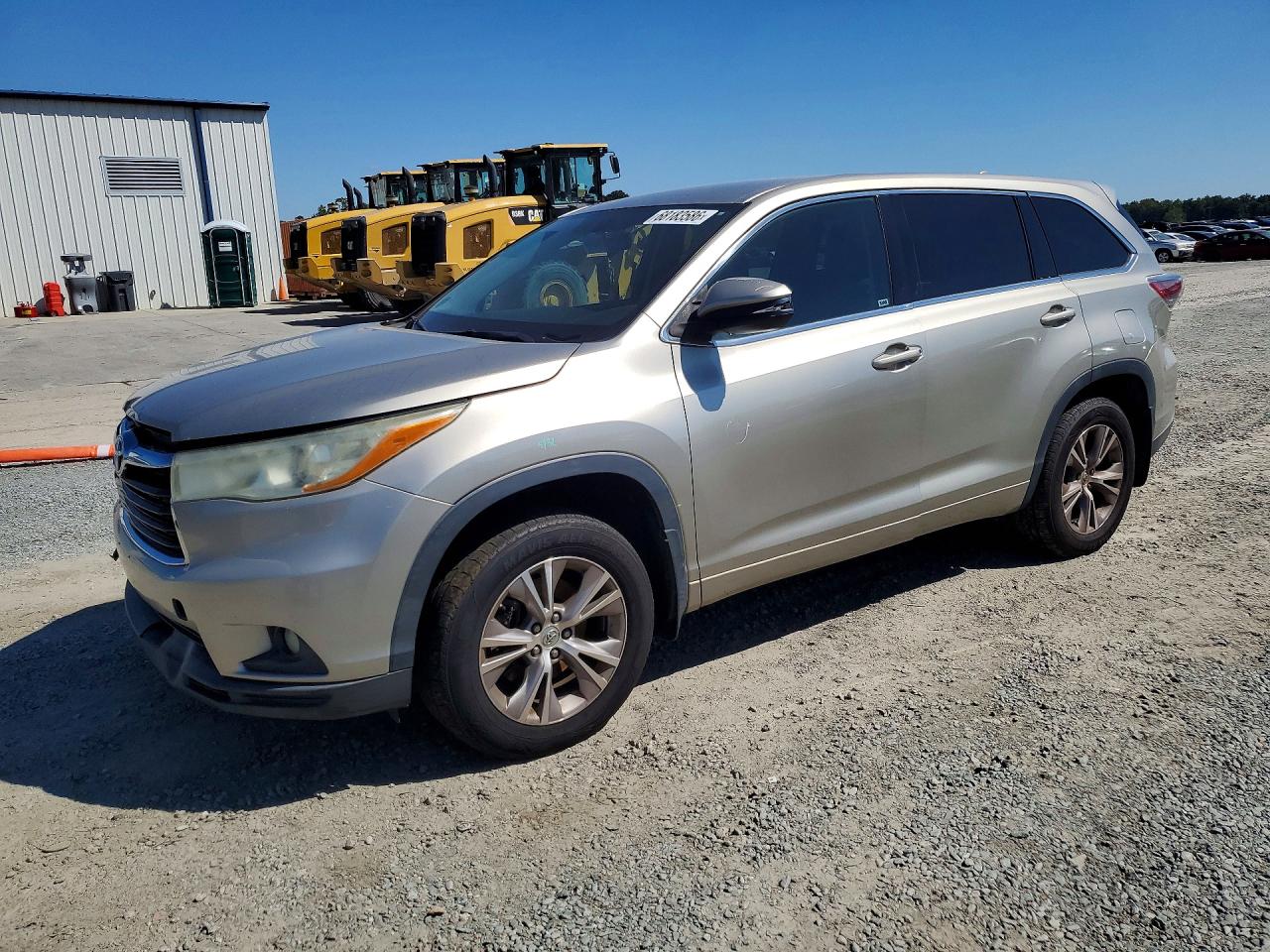 2014 TOYOTA HIGHLANDER LE PLUS | 5TDBKRFH6ES030936 | UPCARS