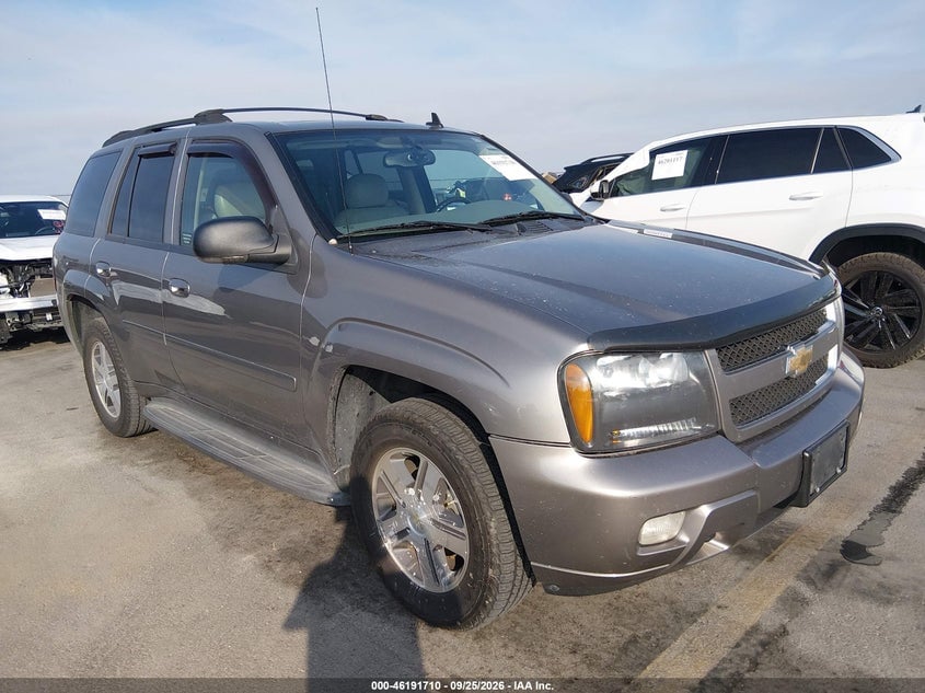 2007 CHEVROLET TRAILBLAZER LT | 1GNDT13S672203184 | UPCARS