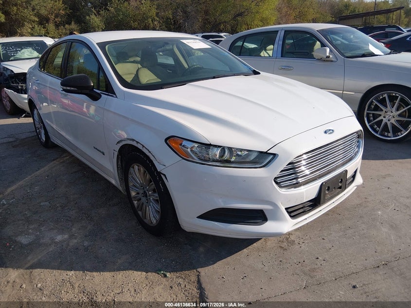 2015 FORD FUSION HYBRID SE | 3FA6P0LU2FR199409 | UPCARS