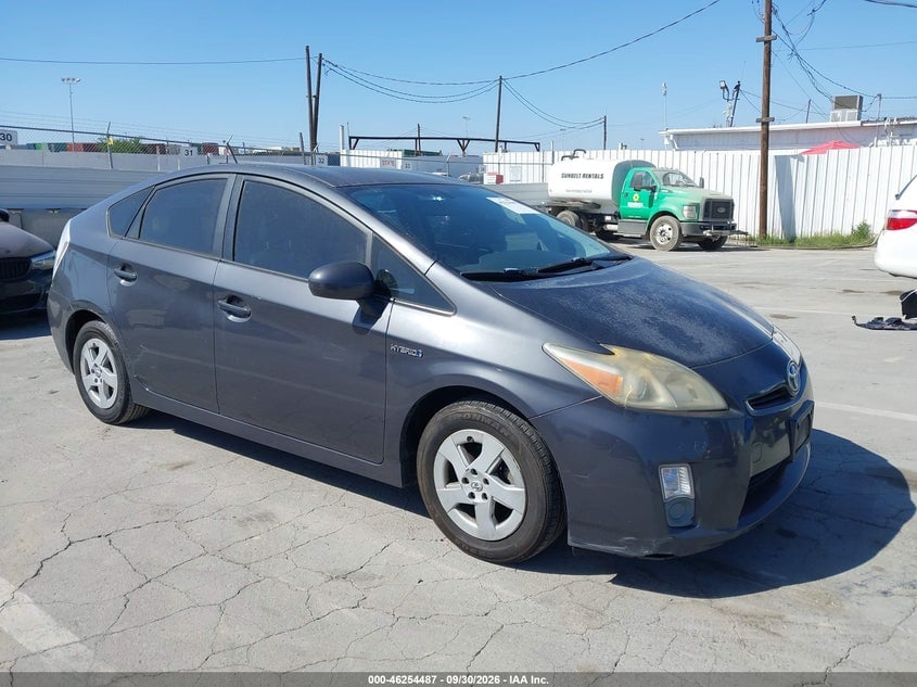 2011 TOYOTA PRIUS FOUR | JTDKN3DUXB1403392 | UPCARS
