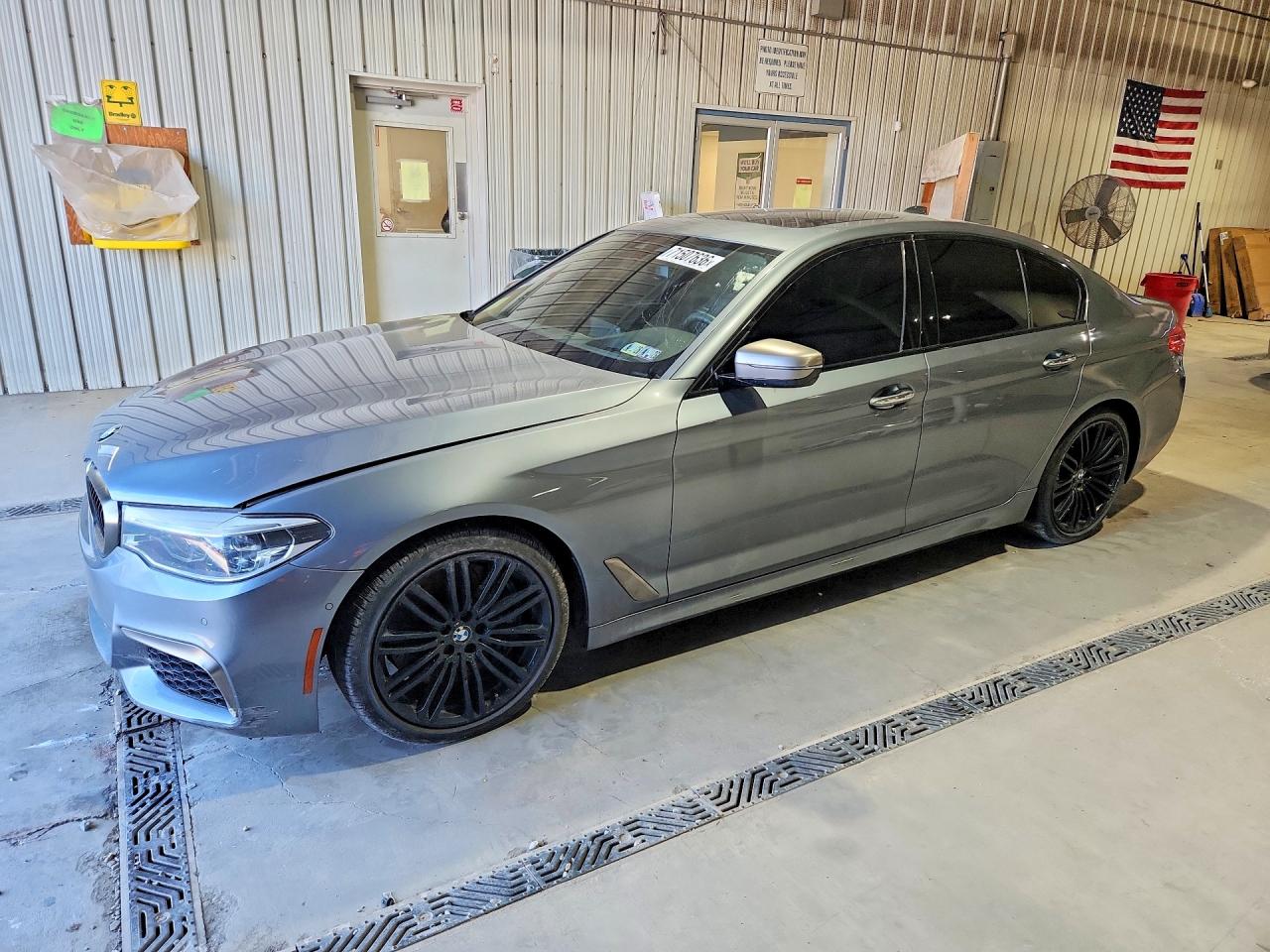 2018 BMW M5 | WBAJB9C57JG463995 | UPCARS