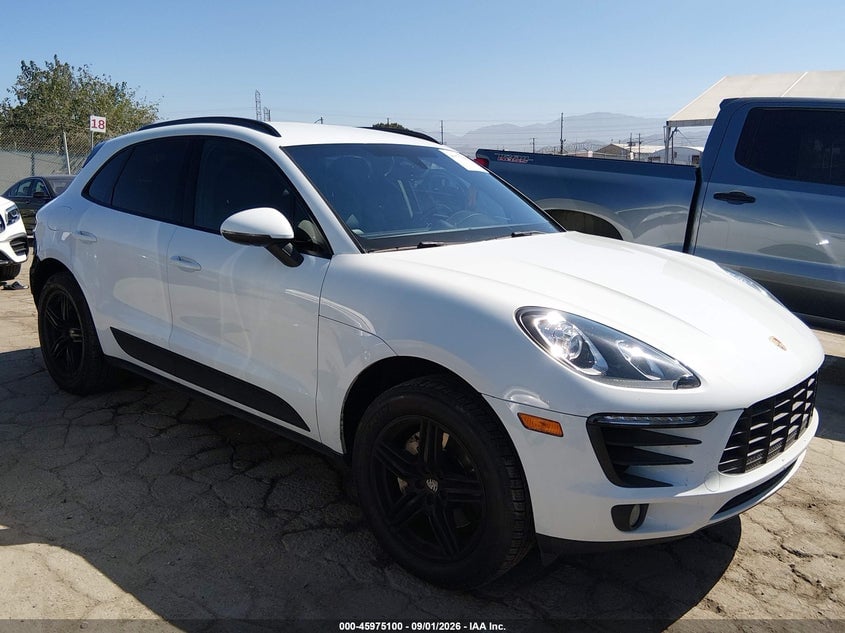 2015 PORSCHE MACAN S | WP1AB2A59FLB60579 | UPCARS