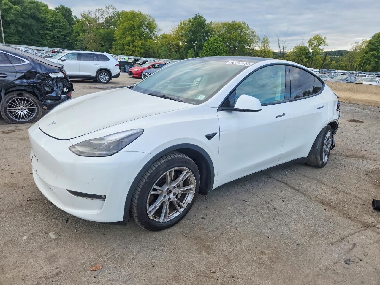 2021 TESLA MODEL Y | 5YJYGDEE8MF180717 | UPCARS
