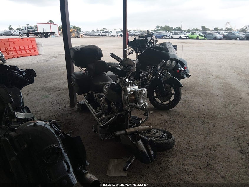 2021 HARLEY-DAVIDSON FLHC | 1HD1YAJ14MB017760 | UPCARS