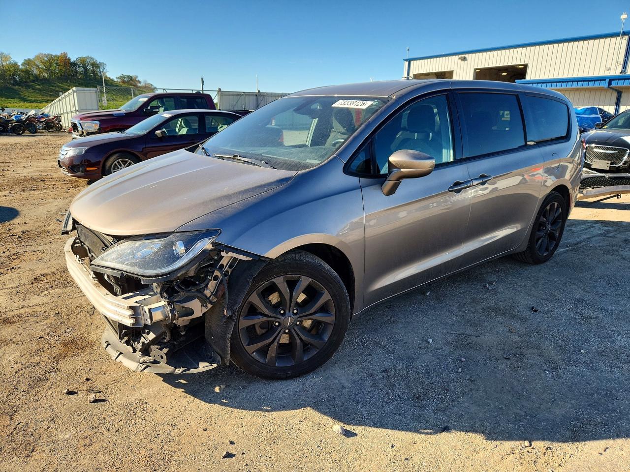 2018 CHRYSLER PACIFICA TOURING PLUS | 2C4RC1FG8JR332686 | UPCARS