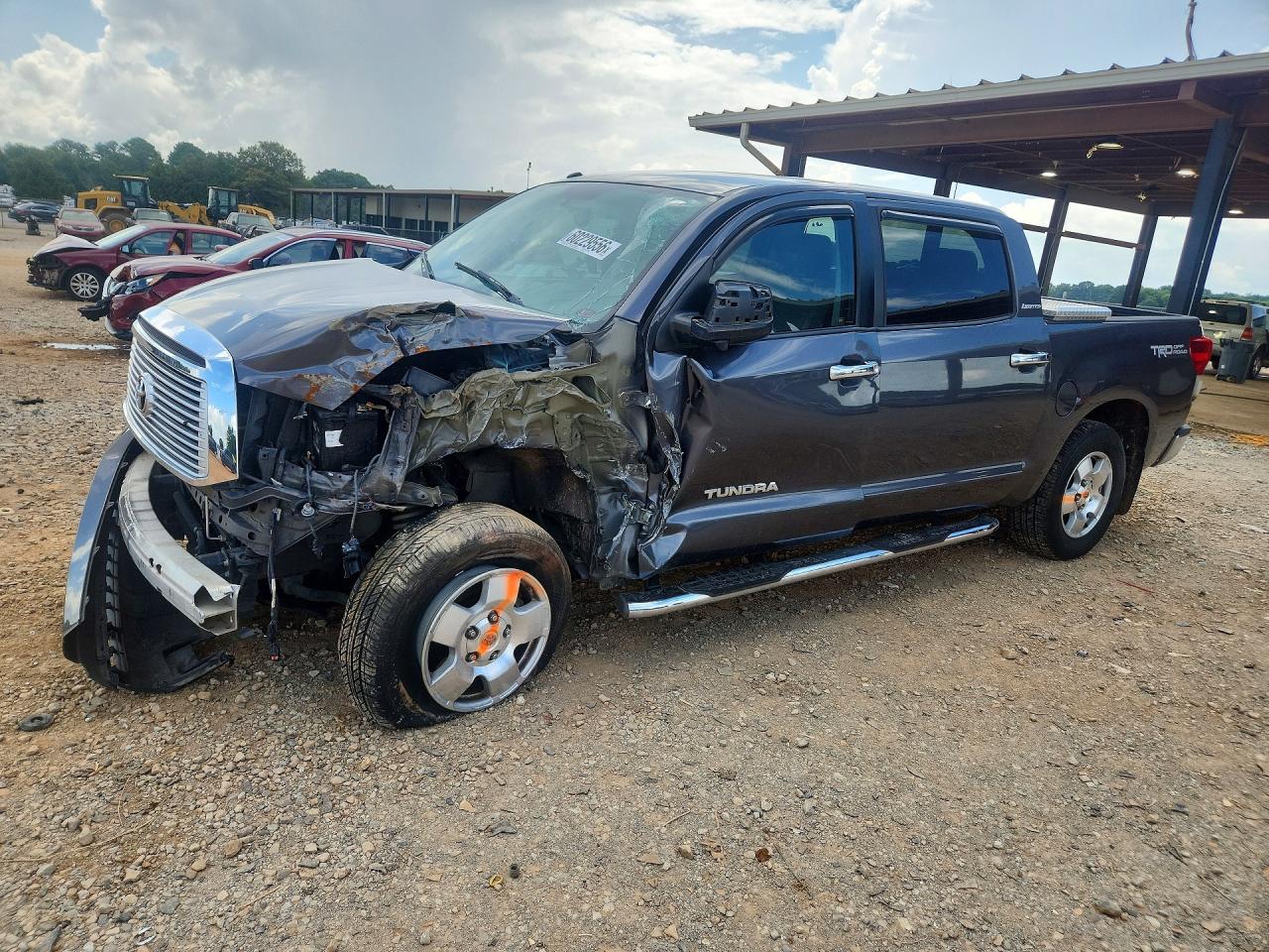 2013 TOYOTA TUNDRA LIMITED | 5TFFY5F16DX141250 | UPCARS