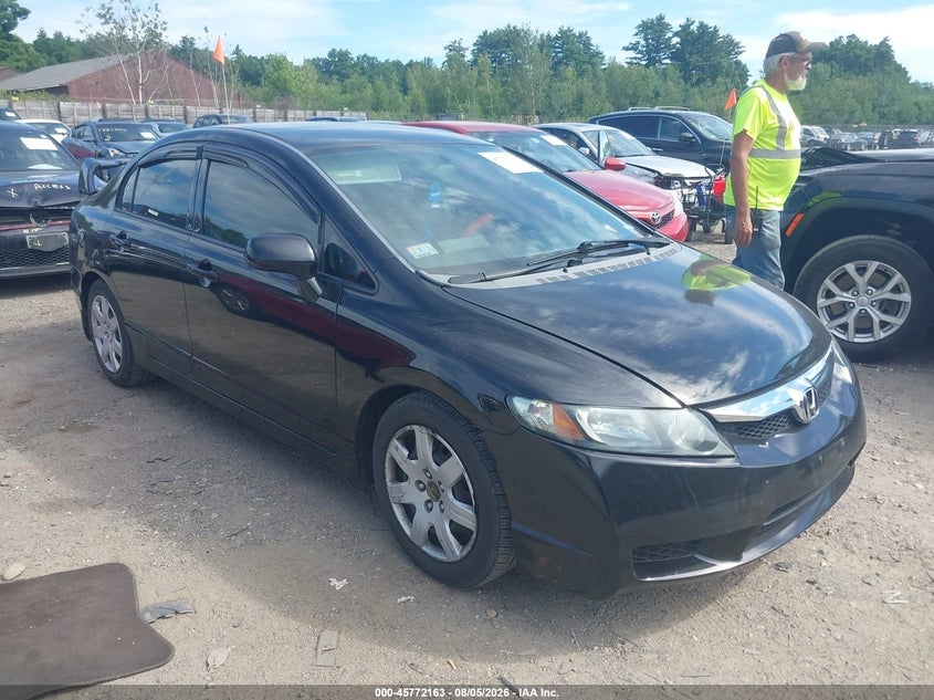 2010 HONDA CIVIC LX | 19XFA1F54AE035309 | UPCARS