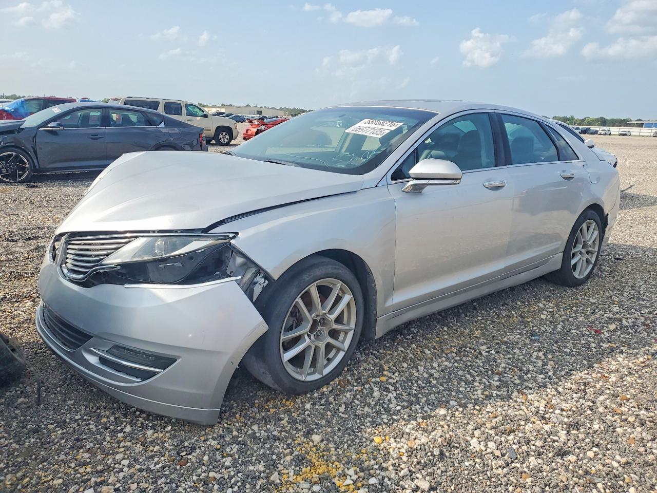 2015 LINCOLN MKZ | 3LN6L2J97FR608175 | UPCARS