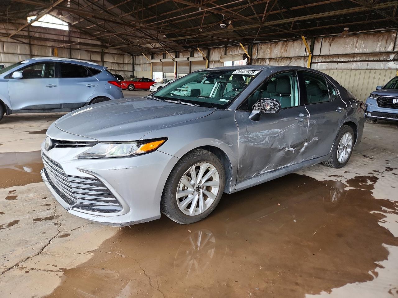 2022 TOYOTA CAMRY LE | 4T1C11AK7NU677669 | UPCARS