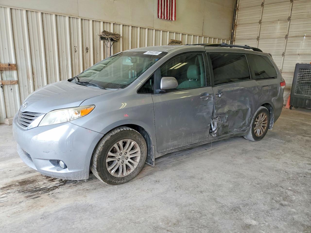 2014 TOYOTA SIENNA XLE 8-PASSENGER | 5TDYK3DC9ES429726 | UPCARS
