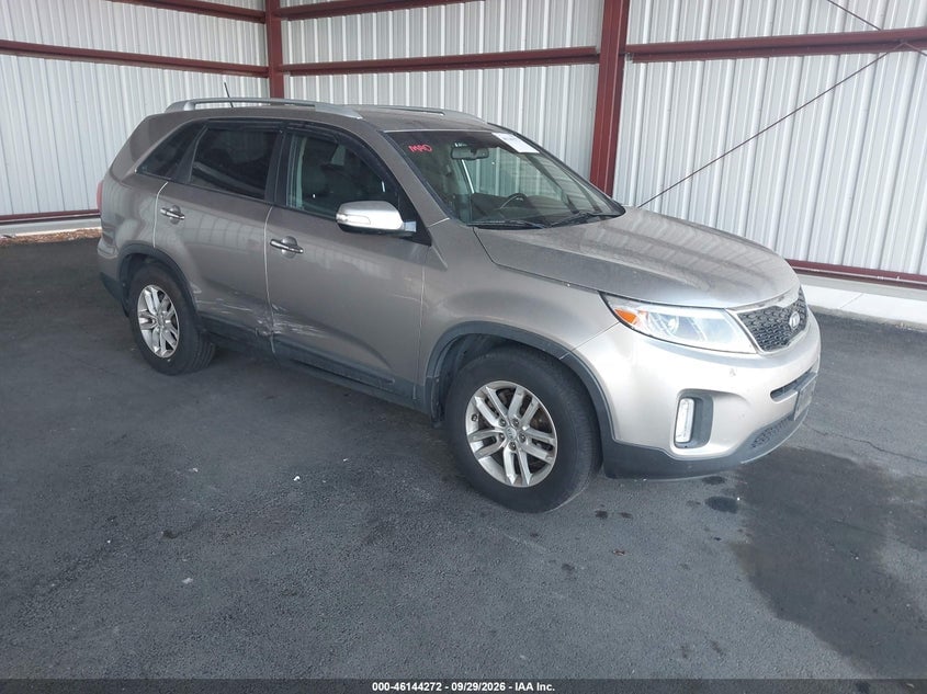 2014 KIA SORENTO LX | 5XYKT3A60EG452682 | UPCARS