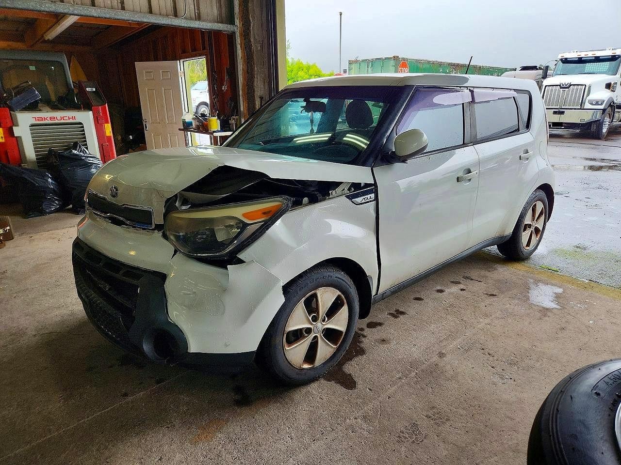 2015 KIA SOUL BASE | KNDJN2A23F7113233 | UPCARS