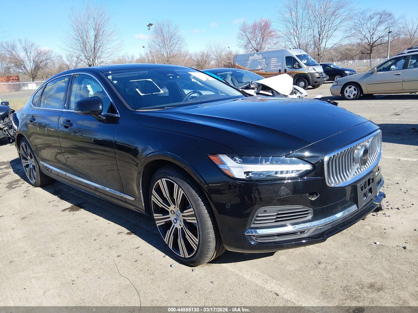 2025 VOLVO S90 PLUG-IN HYBRID T8 PLUS | LVYH60AE4SP441094 | UPCARS