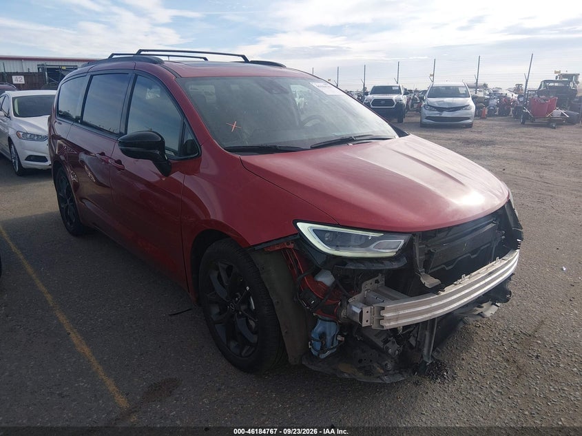 2025 CHRYSLER PACIFICA LIMITED | 2C4RC1GG4SR548566 | UPCARS