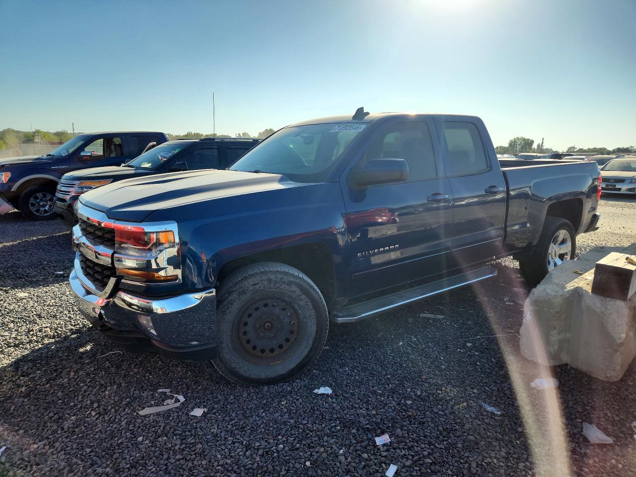 2018 CHEVROLET SILVERADO K1500 LT | 1GCVKRECXJZ162366 | UPCARS