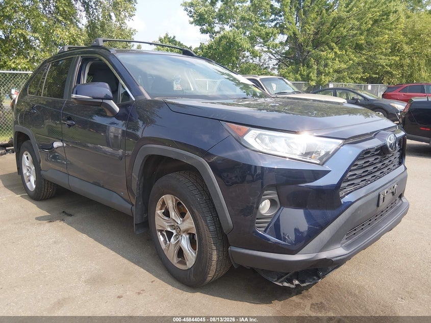 2021 TOYOTA RAV4 XLE | 2T3P1RFV3MW215411 | UPCARS