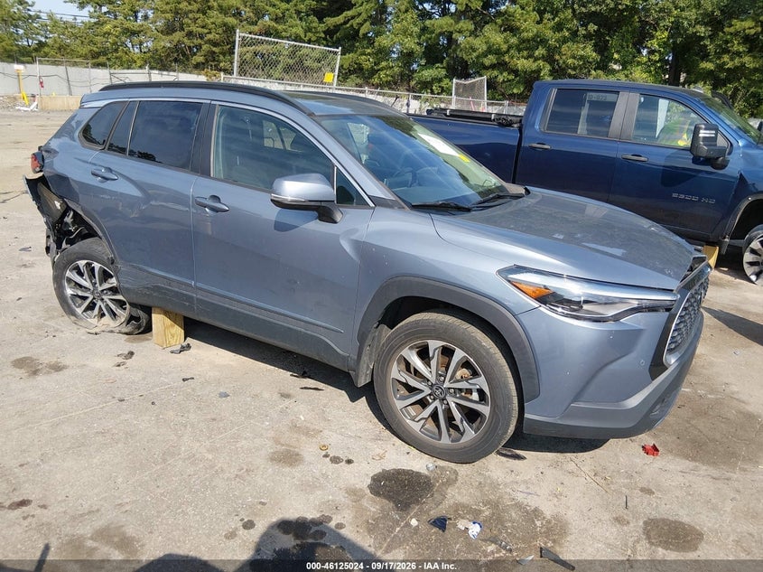 2022 TOYOTA COROLLA CROSS XLE | 7MUDAABG9NV013063 | UPCARS