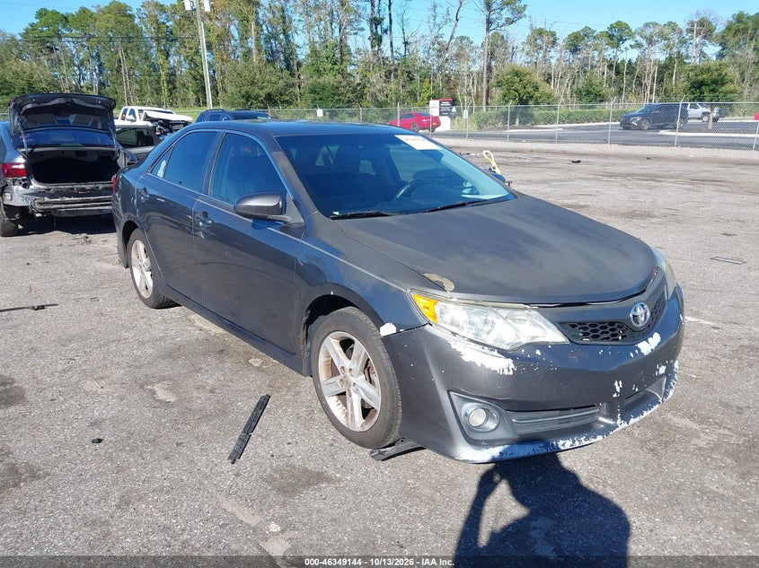 2014 TOYOTA CAMRY SE | 4T1BF1FK7EU788972 | UPCARS