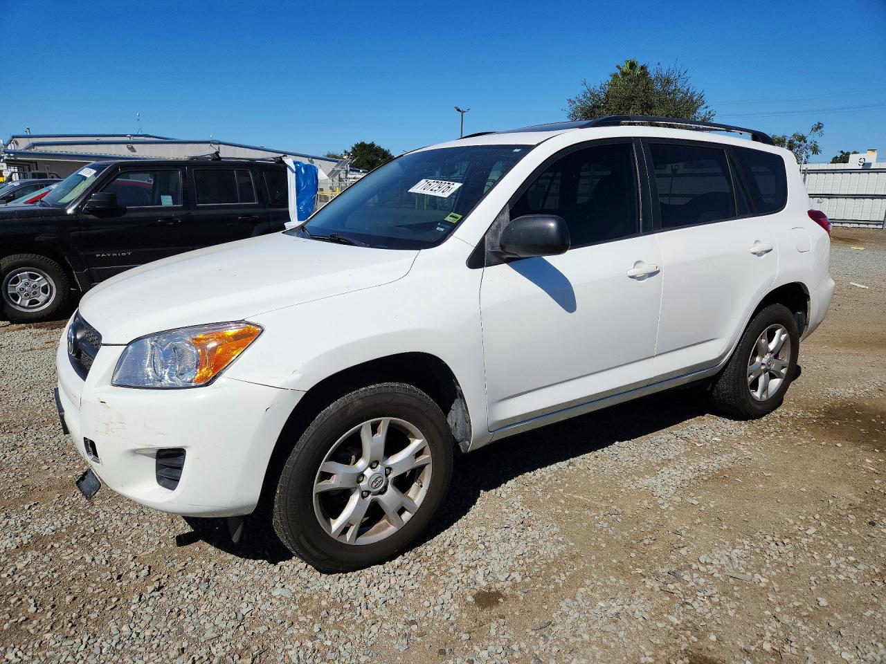2011 TOYOTA RAV4 BASE | 2T3ZF4DV6BW101044 | UPCARS