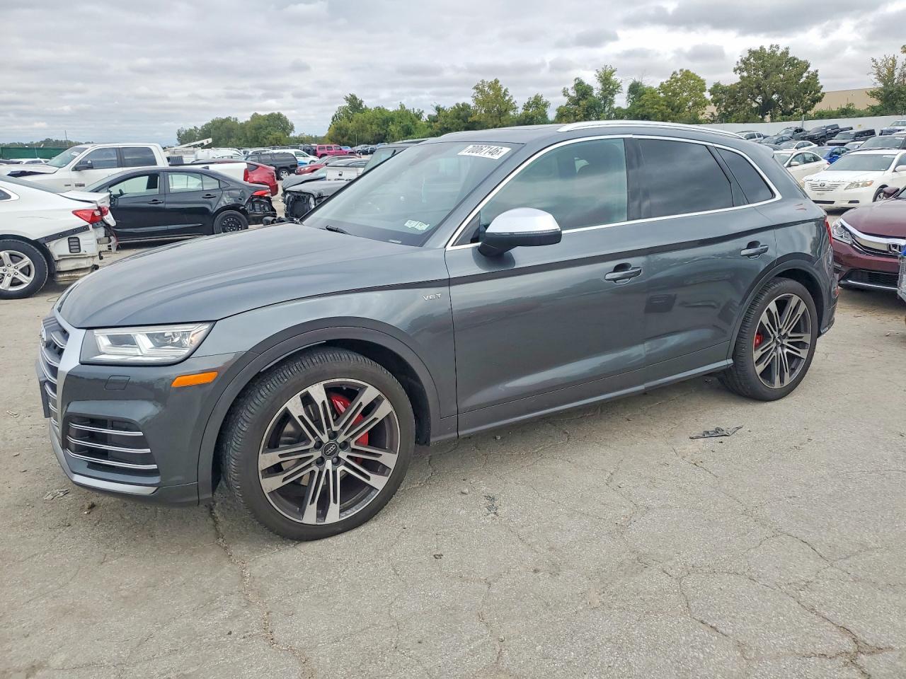 2018 AUDI SQ5 PREMIUM PLUS | WA1A4AFY2J2094474 | UPCARS