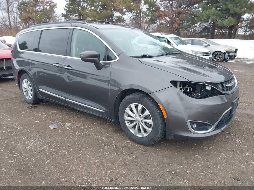 2017 CHRYSLER PACIFICA TOURING-L | 2C4RC1BG0HR795812 | UPCARS