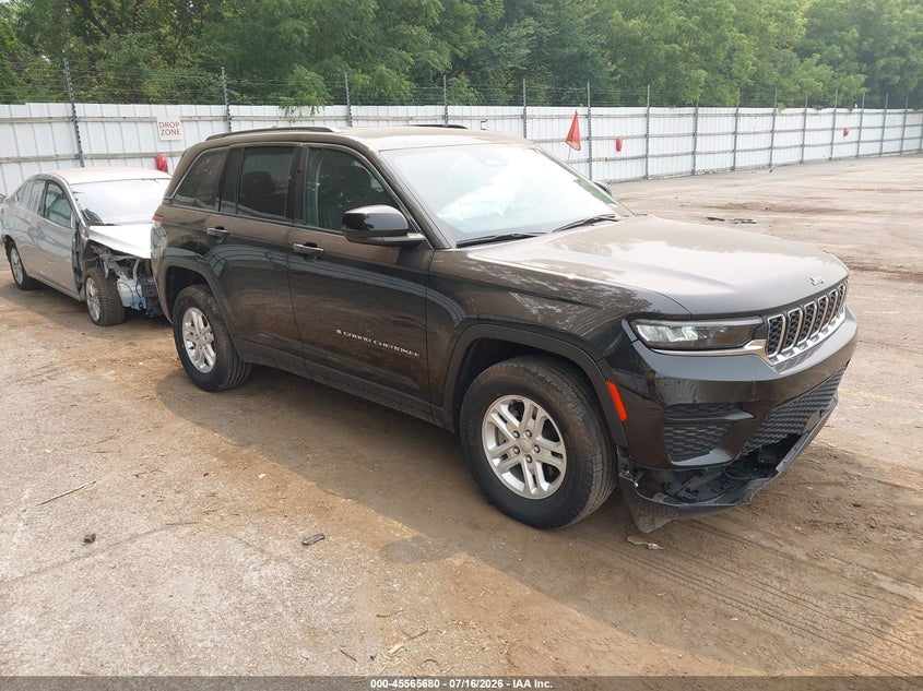 2023 JEEP GRAND CHEROKEE LAREDO 4X4 | 1C4RJHAG1PC549181 | UPCARS