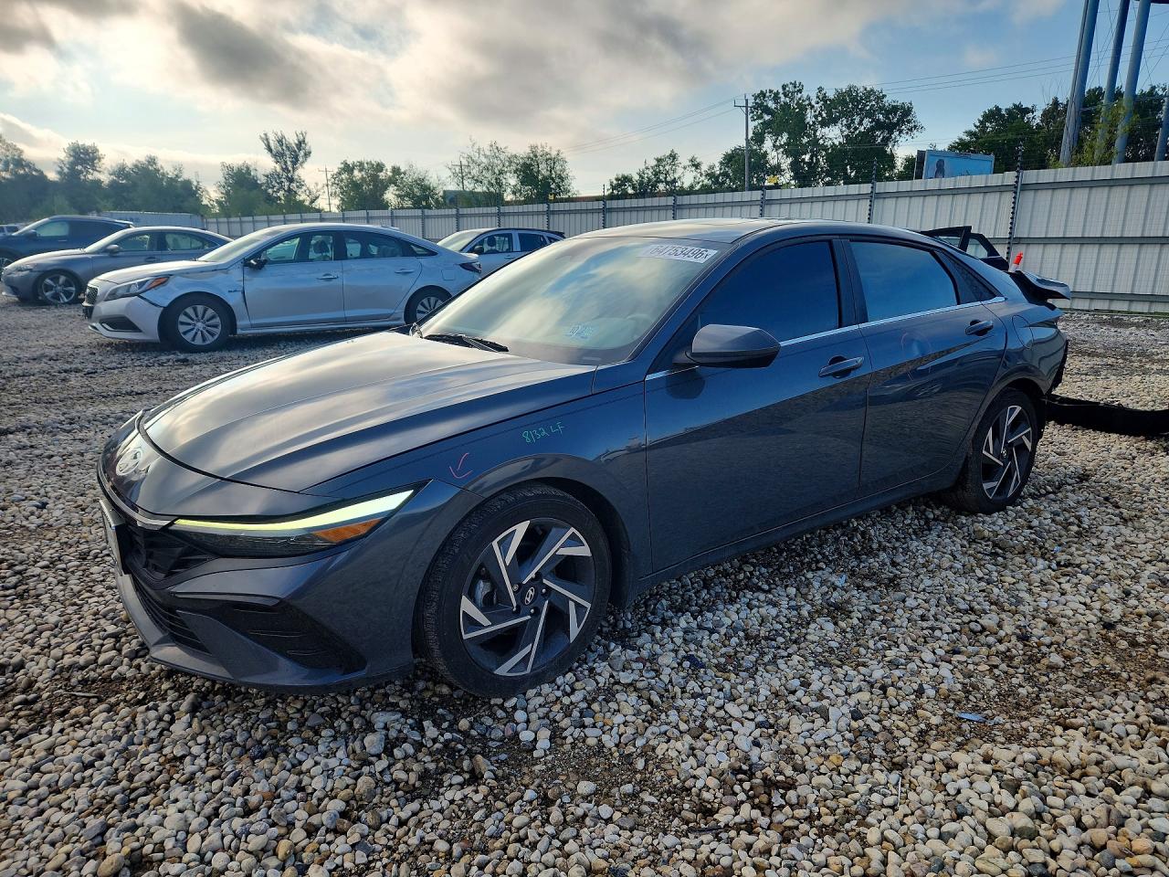 2024 HYUNDAI ELANTRA SEL | KMHLS4DG0RU752353 | UPCARS