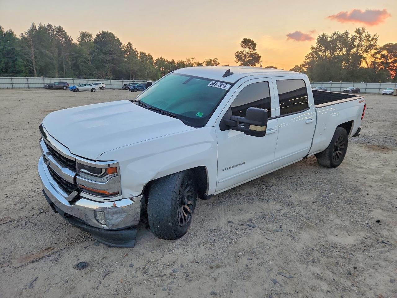 2017 CHEVROLET SILVERADO K1500 LT | 3GCUKREC3HG161629 | UPCARS