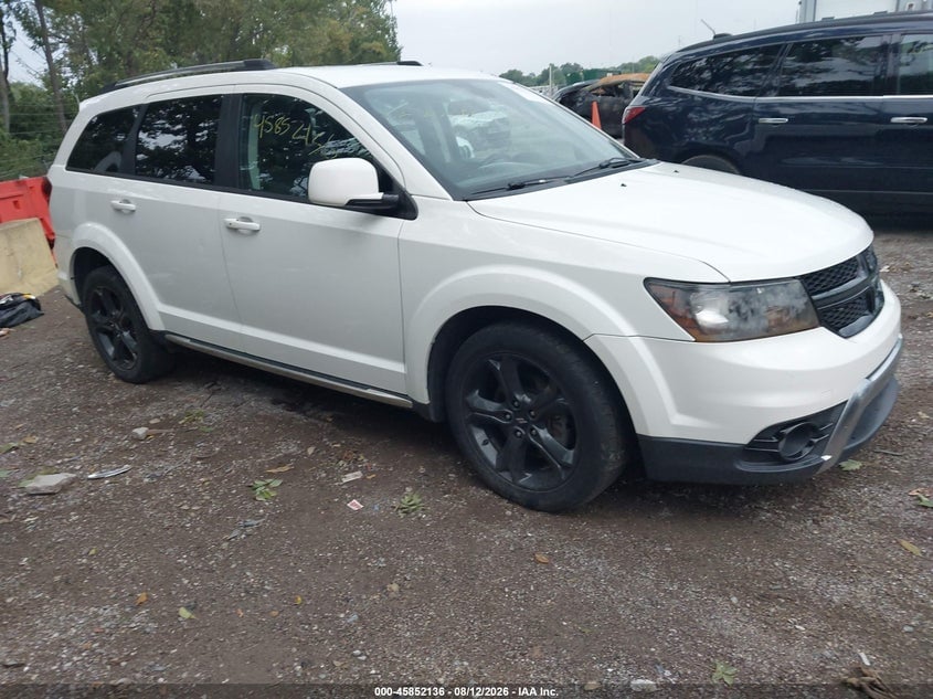2018 DODGE JOURNEY CROSSROAD AWD | 3C4PDDGGXJT449512 | UPCARS