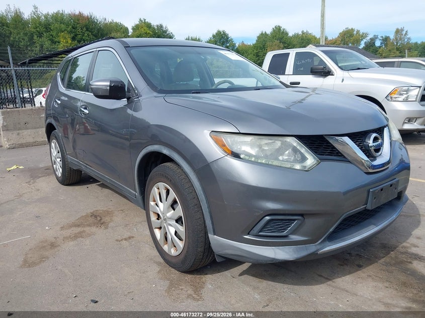 2015 NISSAN ROGUE S | KNMAT2MVXFP501684 | UPCARS