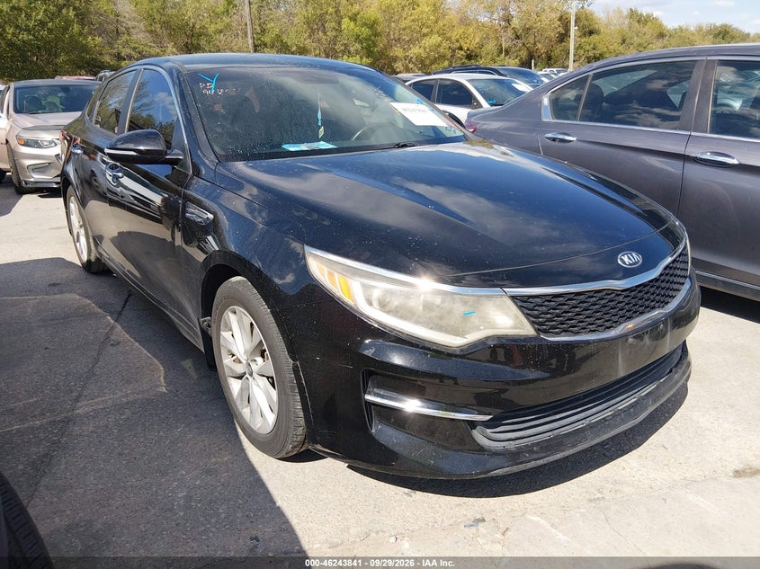 2018 KIA OPTIMA LX | 5XXGT4L30JG256481 | UPCARS
