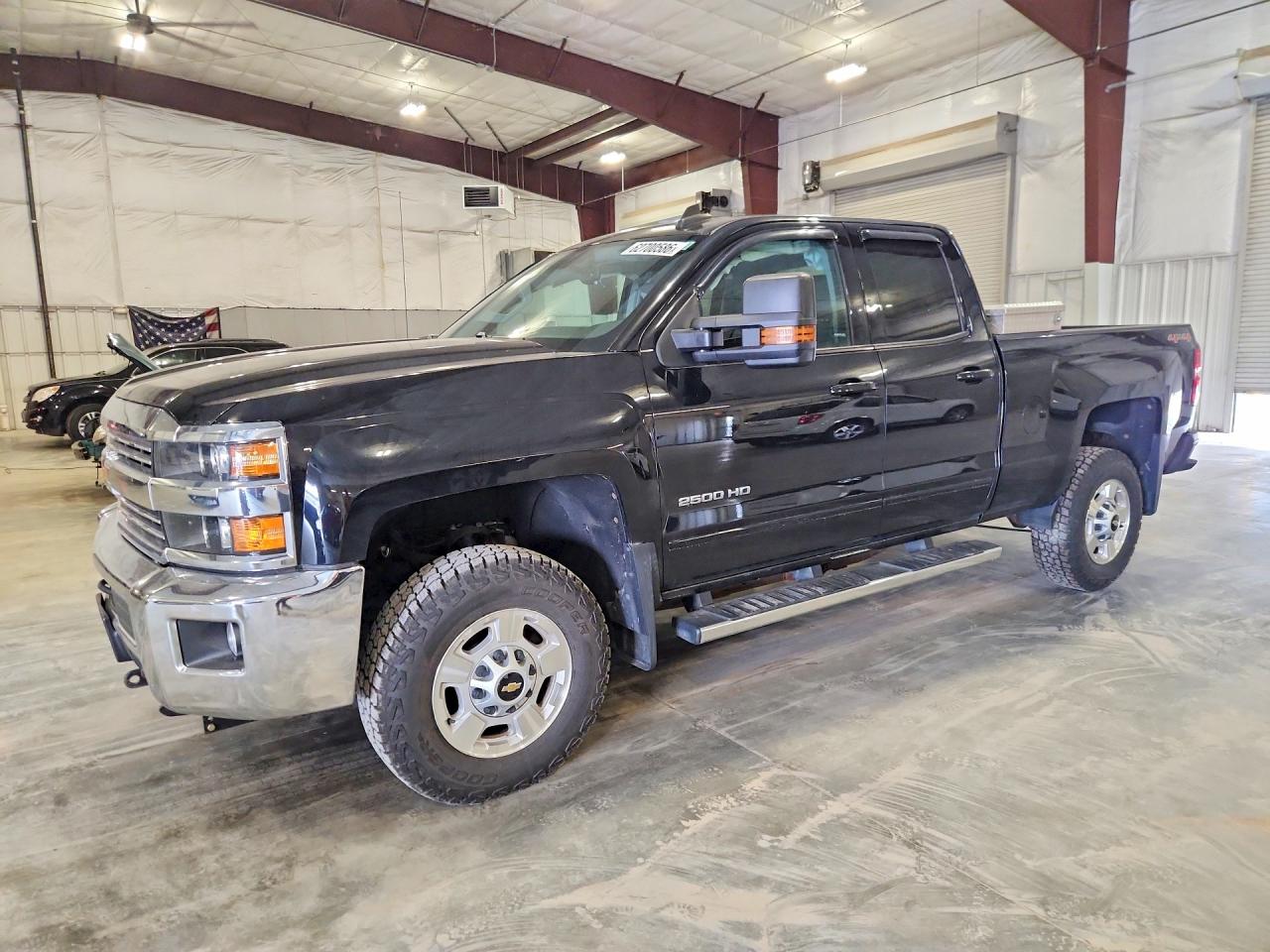 2015 CHEVROLET SILVERADO K2500 HEAVY DUTY LT | 1GC2KVEG2FZ557714 | UPCARS
