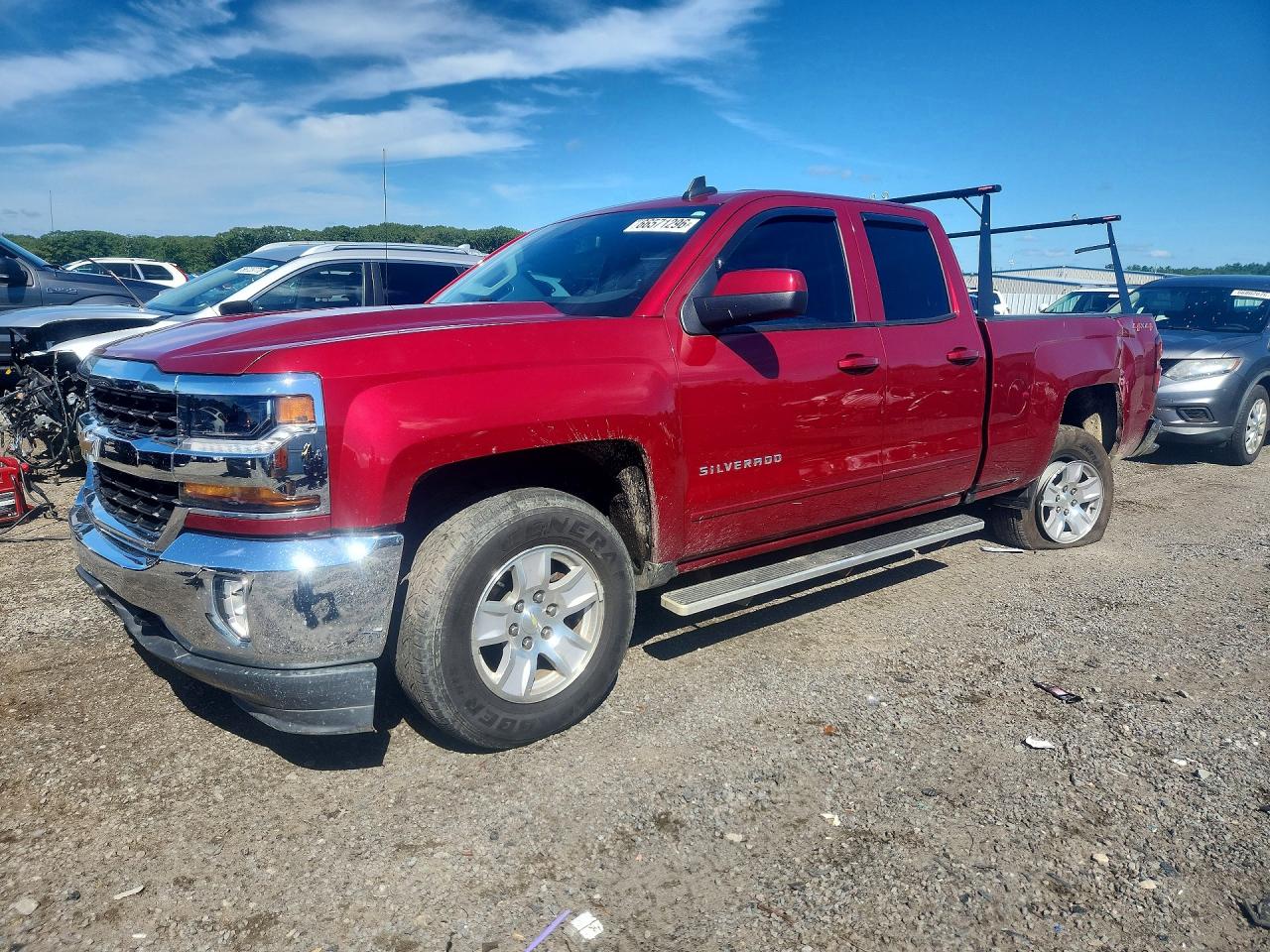2018 CHEVROLET SILVERADO K1500 LT | 2GCVKREC4J1109414 | UPCARS