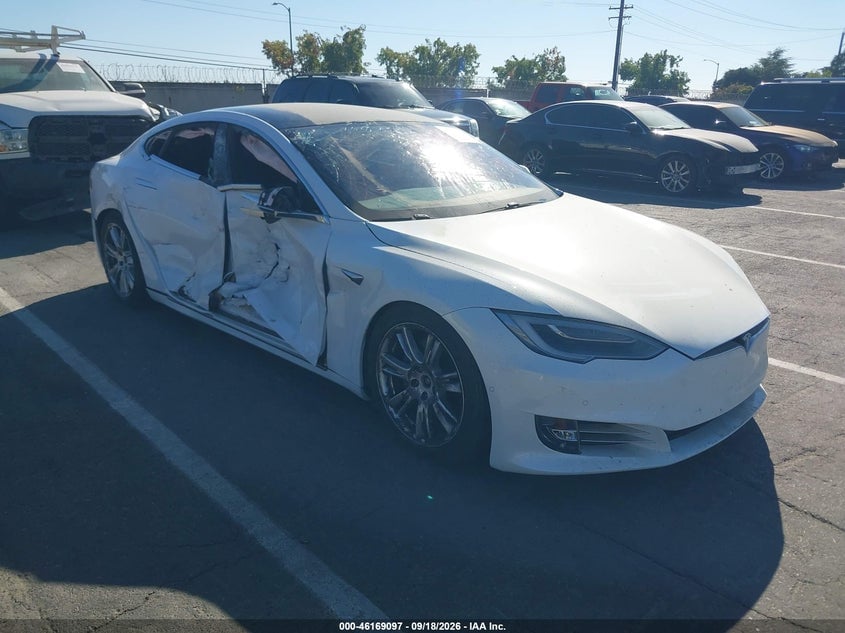 2021 TESLA MODEL S LONG RANGE DUAL MOTOR ALL-WHEEL DRIVE/LONG RANGE PLUS DUAL MOTOR ALL-WHEEL DRIVE | 5YJSA1E29MF424662 | UPCARS