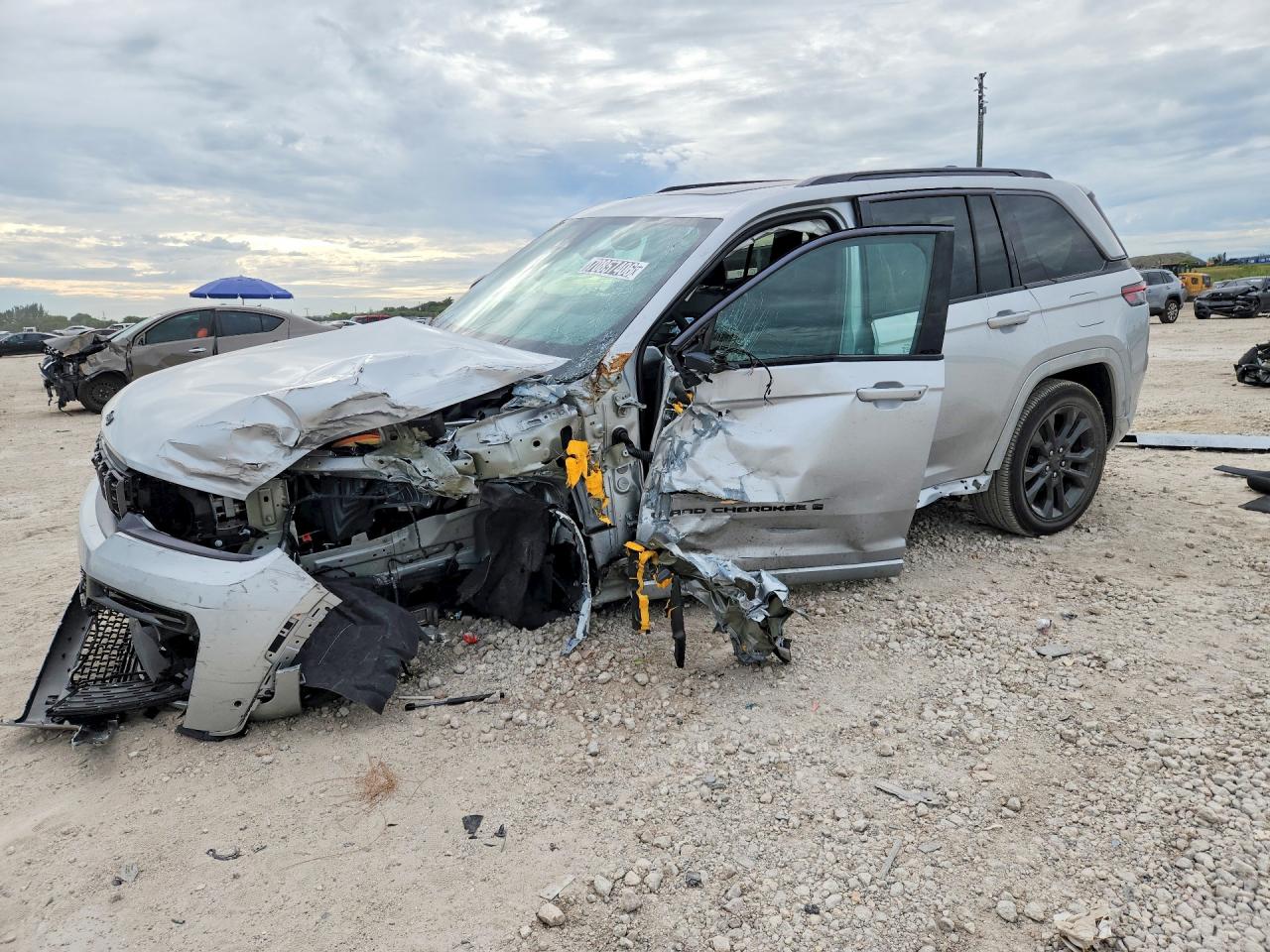2026 JEEP CHEROKEE LIMITED | 1C4RJHBRXTC231649 | UPCARS