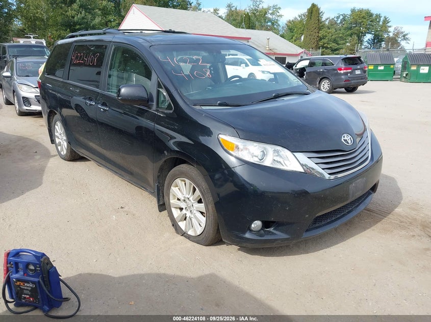 2015 TOYOTA SIENNA XLE 7 PASSENGER | 5TDDK3DC7FS104024 | UPCARS