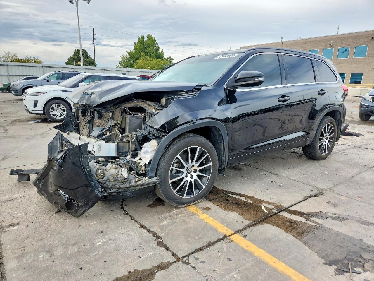 2018 TOYOTA HIGHLANDER SE | 5TDJZRFH1JS538734 | UPCARS