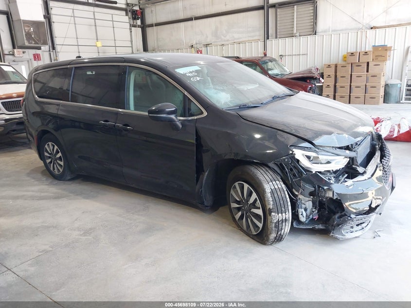 2023 CHRYSLER PACIFICA HYBRID TOURING L | 2C4RC1L7XPR588728 | UPCARS
