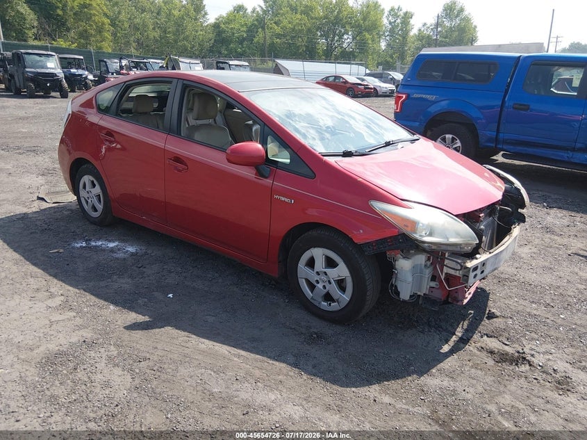 2011 TOYOTA PRIUS FOUR | JTDKN3DU1B1402583 | UPCARS