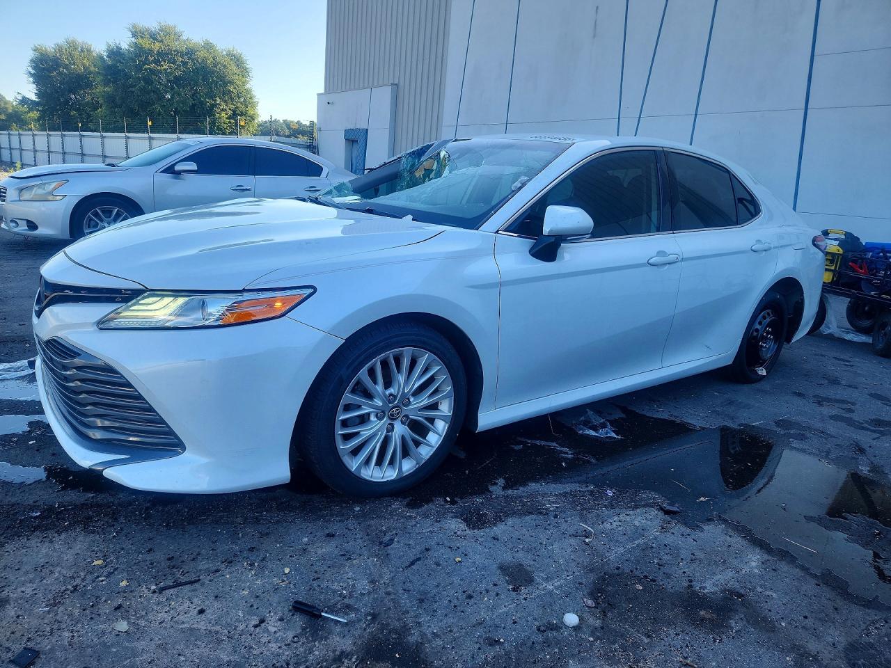 2020 TOYOTA CAMRY XLE | 4T1F11AK9LU936124 | UPCARS